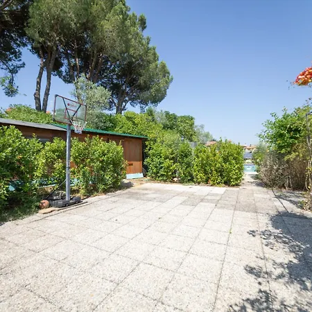 La Rosa By Interhome Вилла Монтелупо-Фьорентино